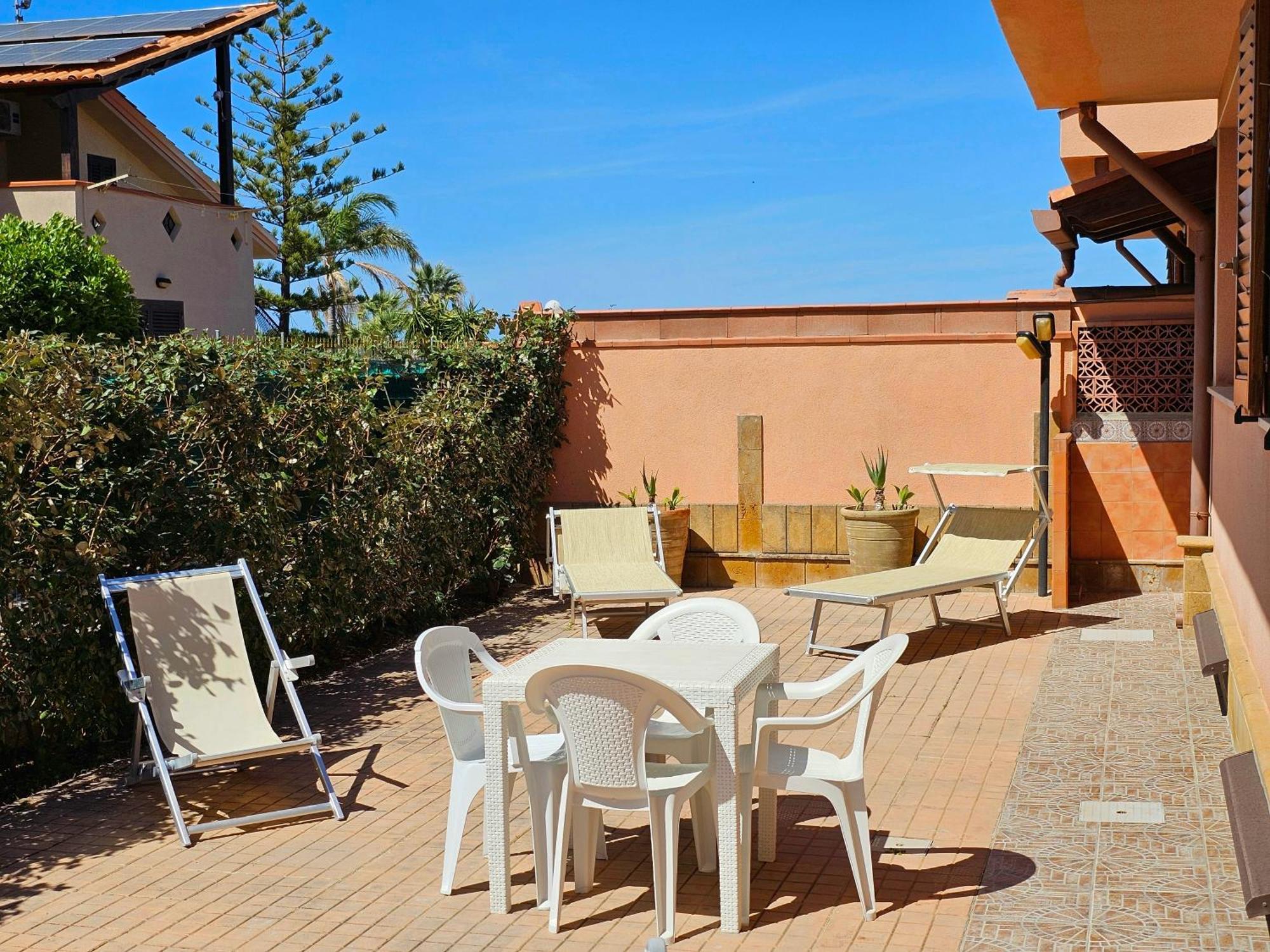 Costa Mediterranea Holiday Homes Campofelice Di Roccella Pokój zdjęcie
